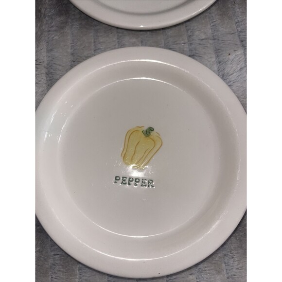 Pottery Barn Outlet Set of 4 Appetizer Snack Dessert Plates Vegetable Images - Picture 3 of 10